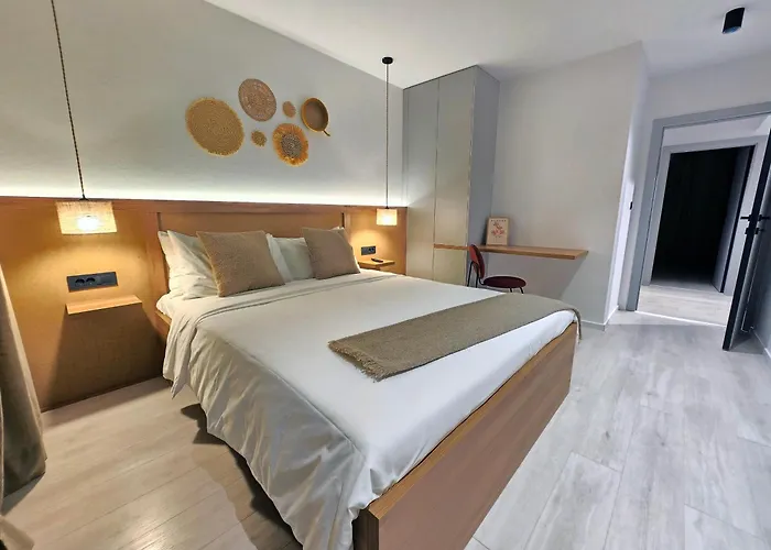 Upper Sea View Apartments