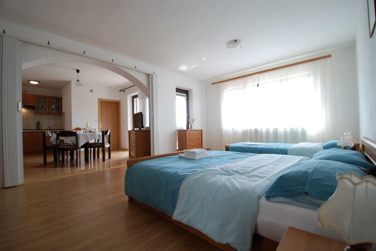 Upper Sea View Apartment